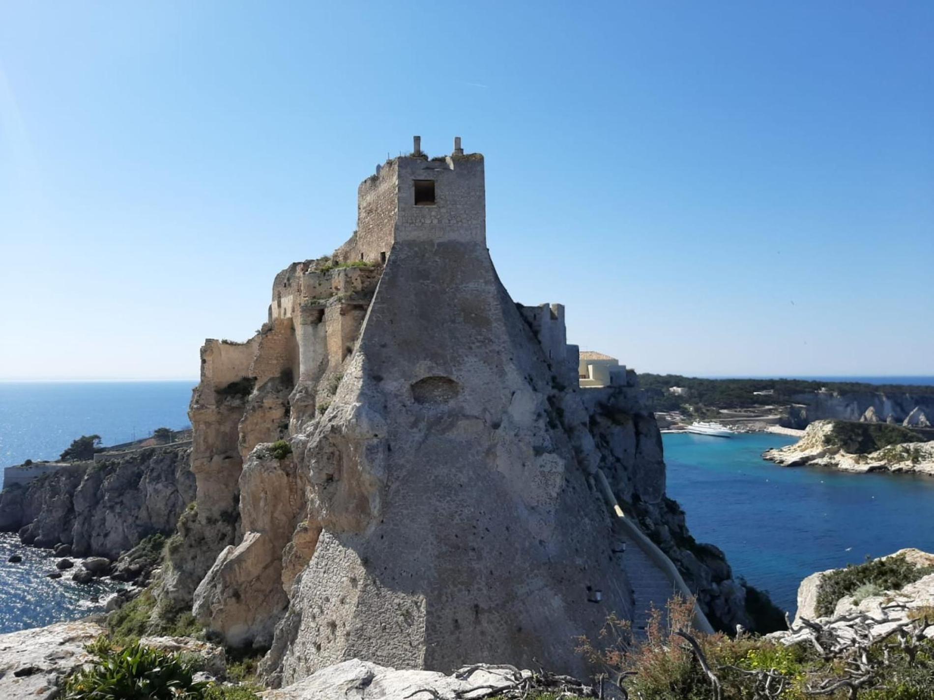 فندق Residenza Gonzaga Serracapriola المظهر الخارجي الصورة